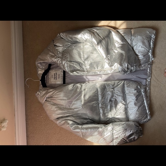 Zara Kids Metallic Silver Puffer - Picture 4 of 4